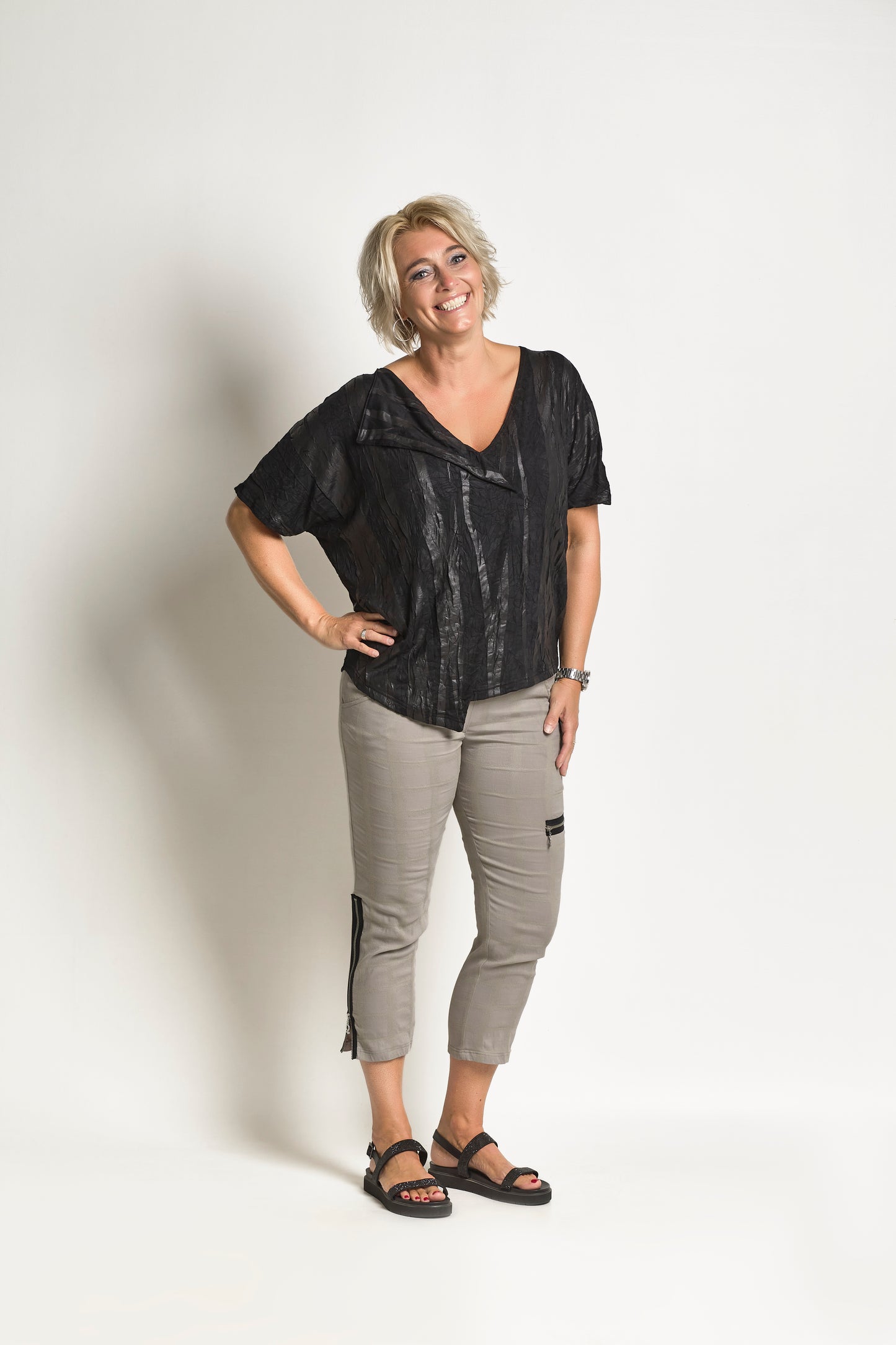 Top with leather look print - Black