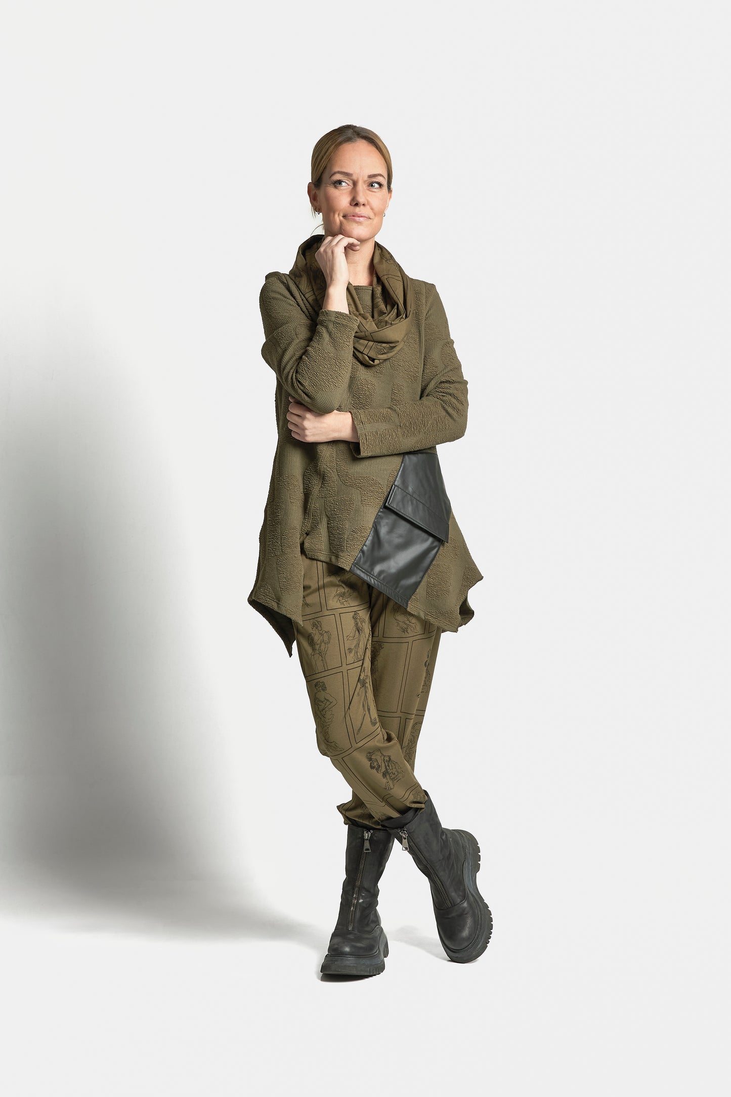 DOUBLE LONGSLEEVE T-SHIRT WITH DETAILS - Army