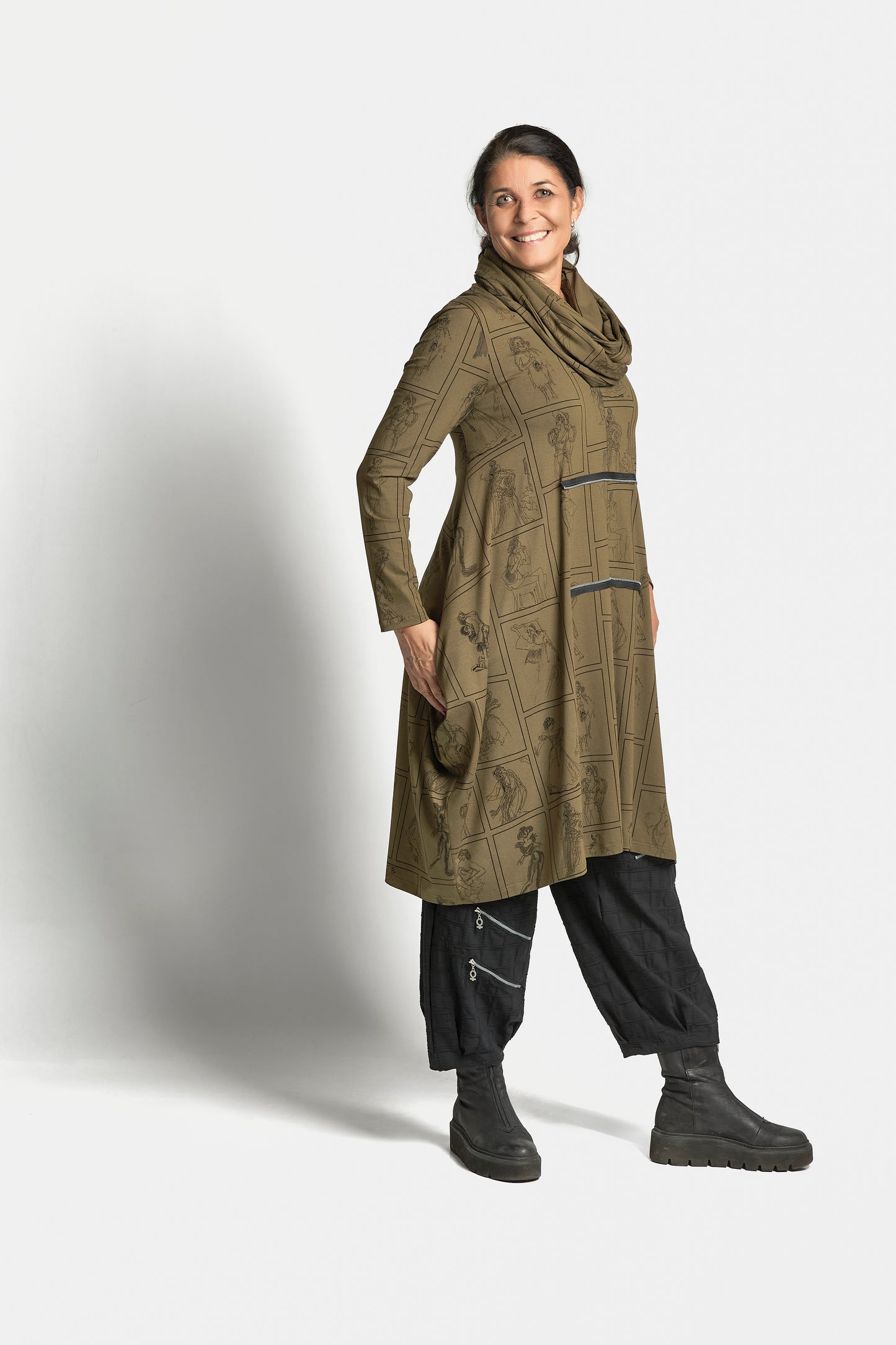 CARTOON DRESS WITH ZIPPER DETAIL - Army