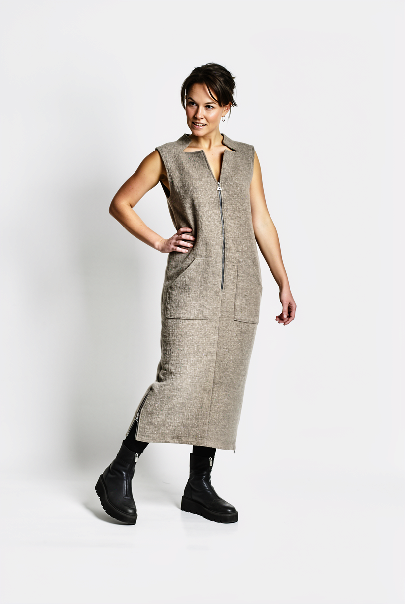 CRINCLE DRESS - Sand