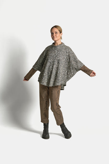 KNIT PONCHO - Multi
