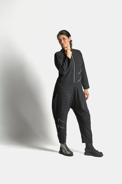 BUBBLE JUMPSUIT WITH ZIPPER DETAILS - Black