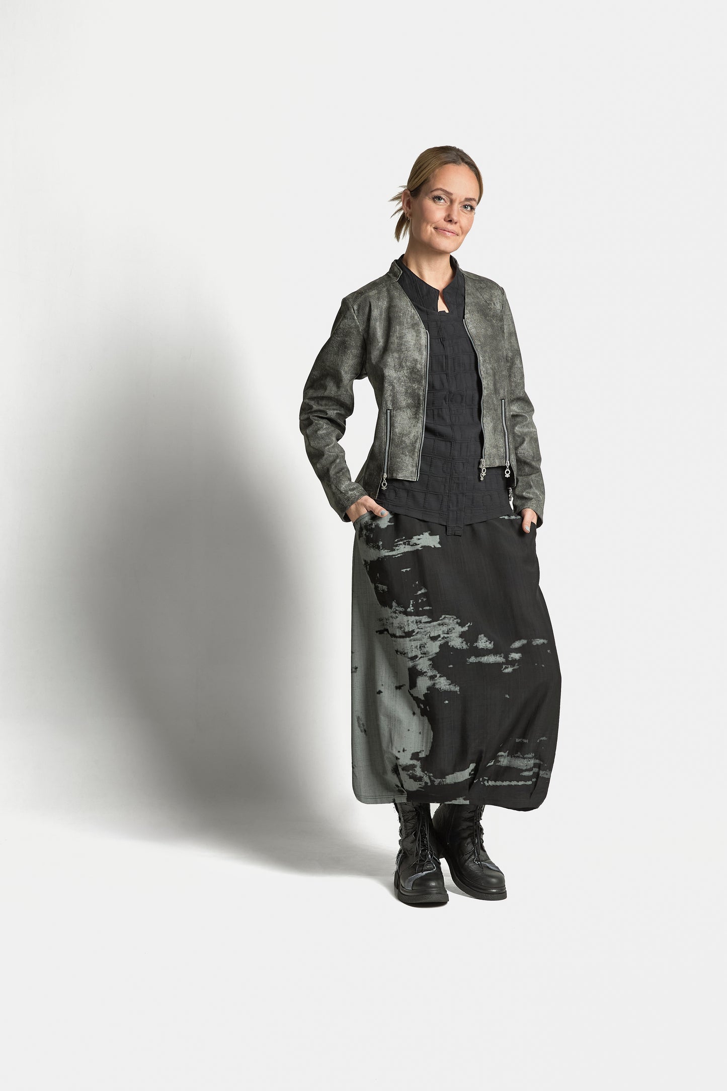 PRINT SKIRT - Black/Grey