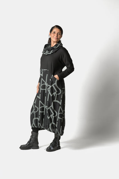 GRAPHIC DRESS WITH ZIPPER DETAIL - Black/Grey